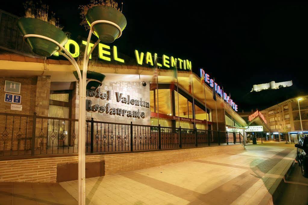 Hotel Valentin Aguilar de Campoo Luaran gambar